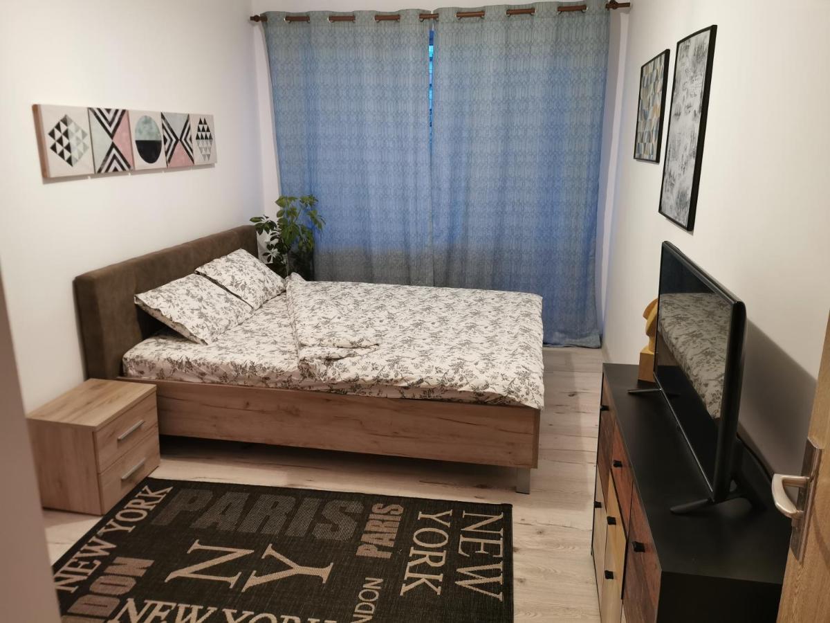 Apartament Downtown Leilighet Cluj-Napoca Eksteriør bilde